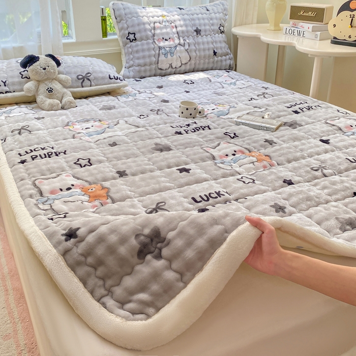 91家纺网 家纺一手货源 找家纺 优品惠 2025新款兔毛绒泡泡牛奶绒床垫子夹棉床褥床盖床单加厚保暖 西高地