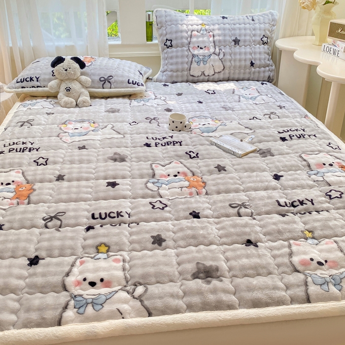 91家纺网 家纺一手货源 找家纺 优品惠 2025新款兔毛绒泡泡牛奶绒床垫子夹棉床褥床盖床单加厚保暖 西高地