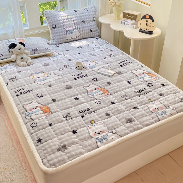 91家纺网 家纺一手货源 找家纺 优品惠 2025新款兔毛绒泡泡牛奶绒床垫子夹棉床褥床盖床单加厚保暖 西高地