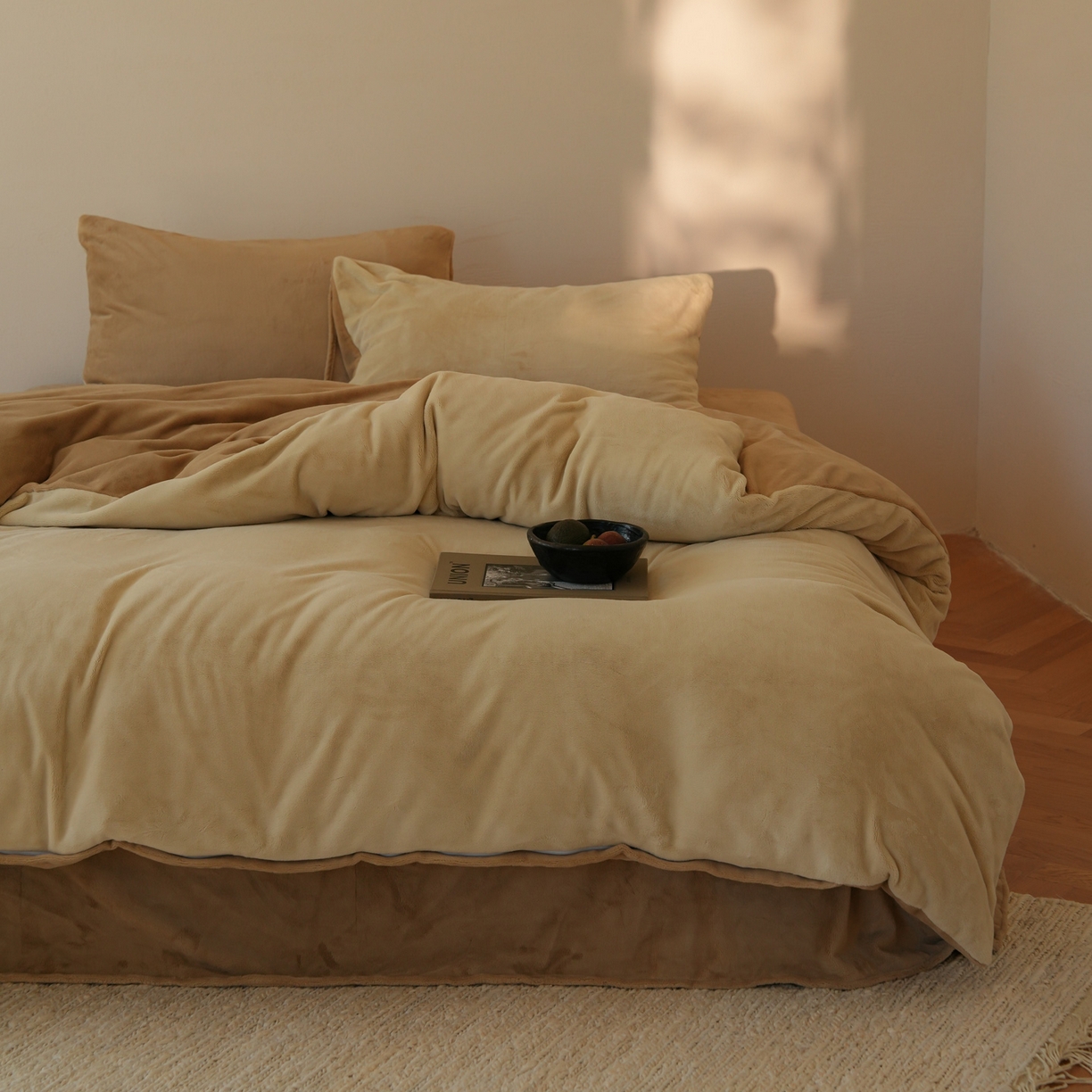 91家纺网 家纺一手货源 找家纺 （总）简纯主义 2025新款撞色牛奶绒那不勒斯系列四件套