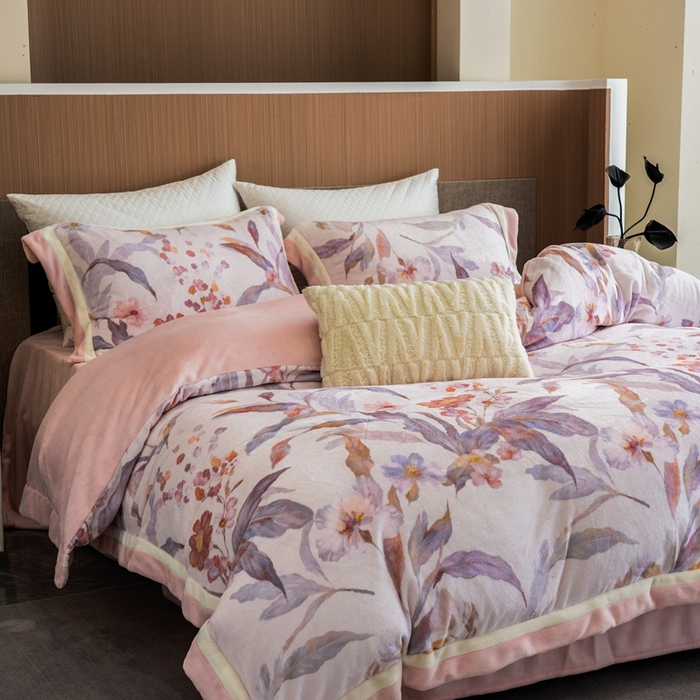 91家纺网 家纺一手货源 找家纺 （总）瑞雪家居 2025新款全消光数码印花牛奶绒系列四件套