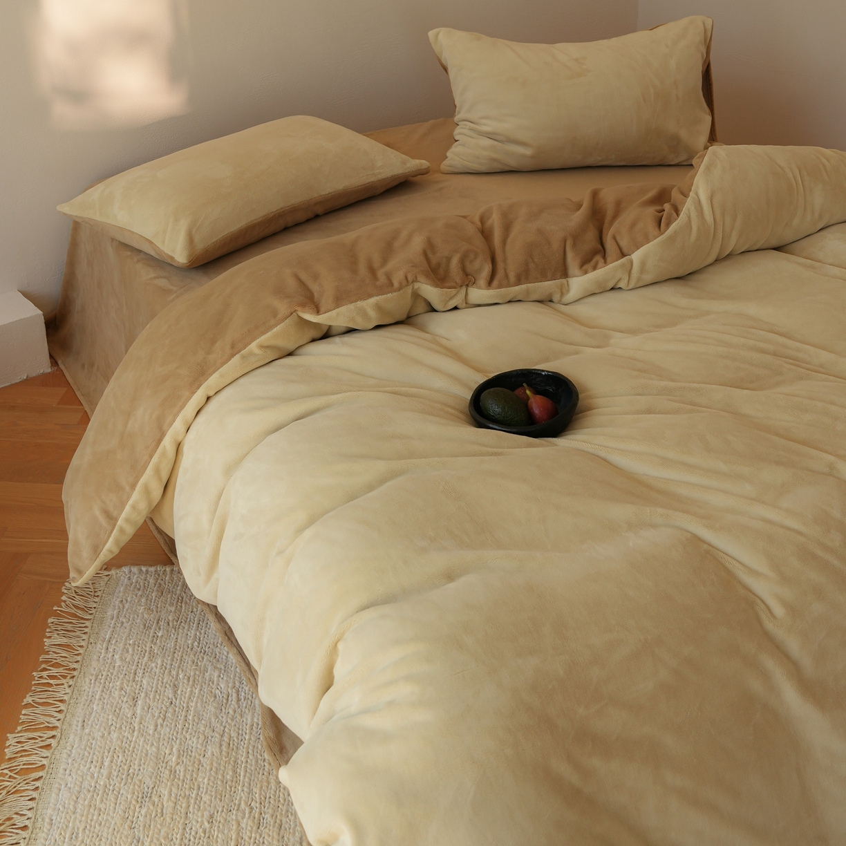 91家纺网 家纺一手货源 找家纺 （总）简纯主义 2025新款撞色牛奶绒那不勒斯系列四件套