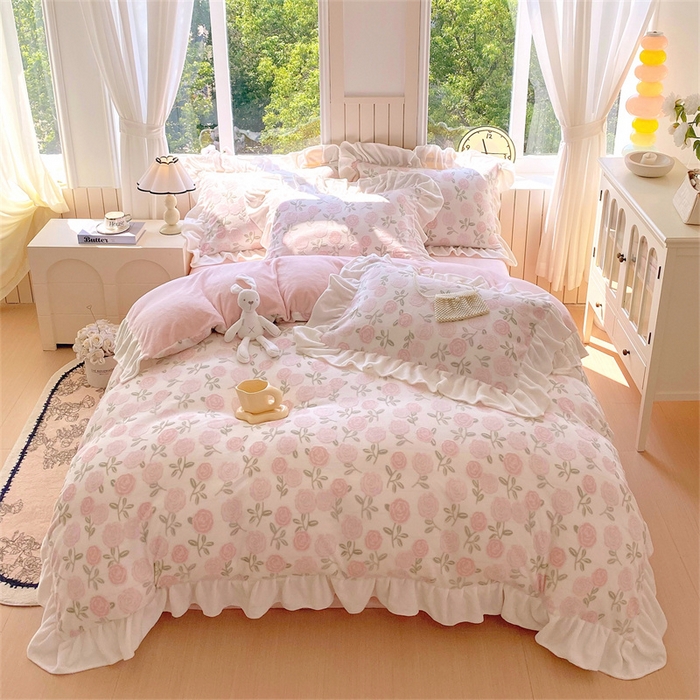 91家纺网 家纺一手货源 找家纺 （总）启程家纺 2025新款花边雕花牛奶绒四件套