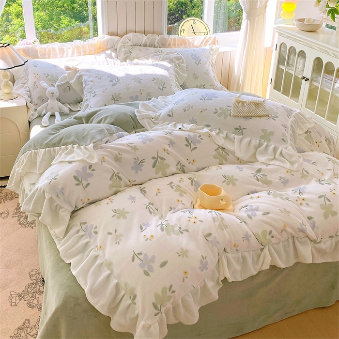 91家纺网 家纺一手货源 找家纺 启程家纺 2025新款花边雕花牛奶绒四件套 风信子-花边款