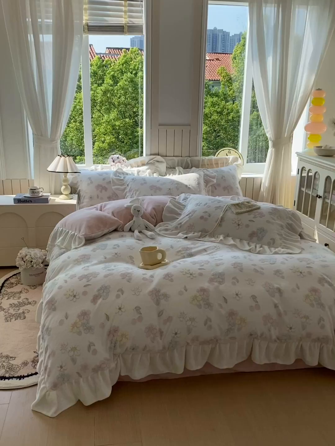 91家纺网 家纺一手货源 找家纺 启程家纺 2025新款花边雕花牛奶绒四件套 花野漫屿-花边款