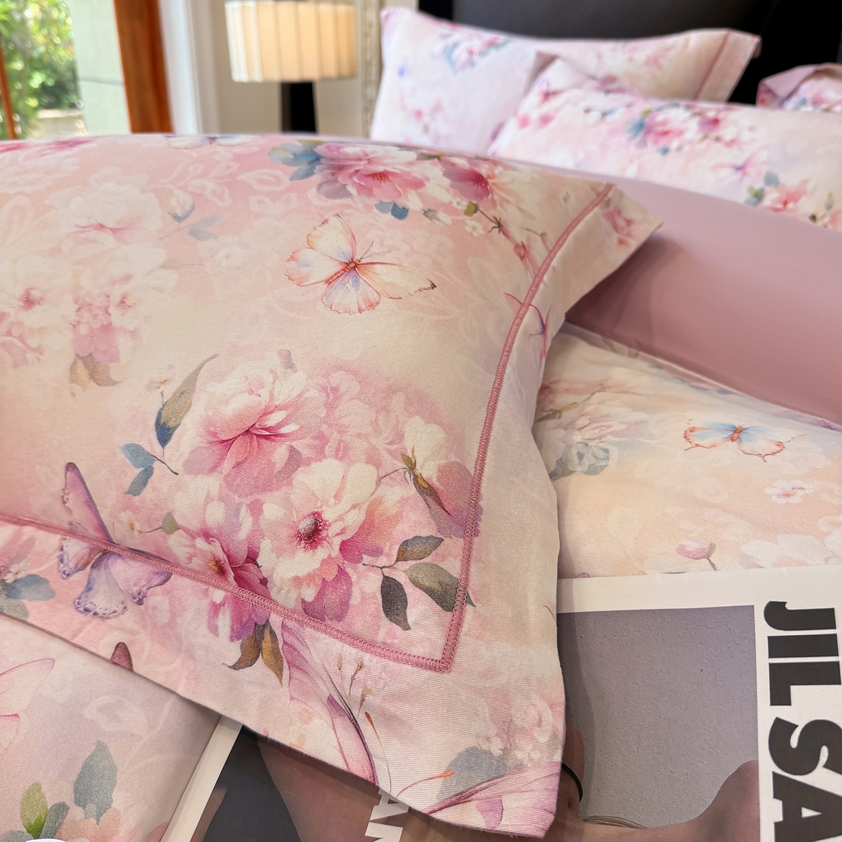 91家纺网 家纺一手货源 找家纺 星座家纺 2025秋冬新款全棉磨毛数码印花四件套 风止弦