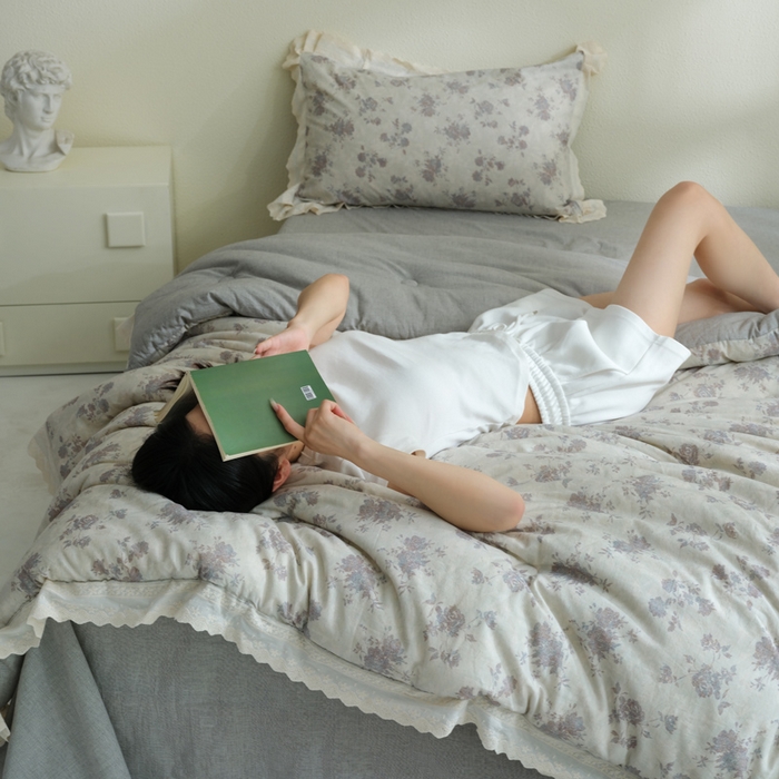 91家纺网 家纺一手货源 找家纺 （总）桂雅居 2025新款舒适麻棉麻数码印花蕾丝花边懒人被被子被芯