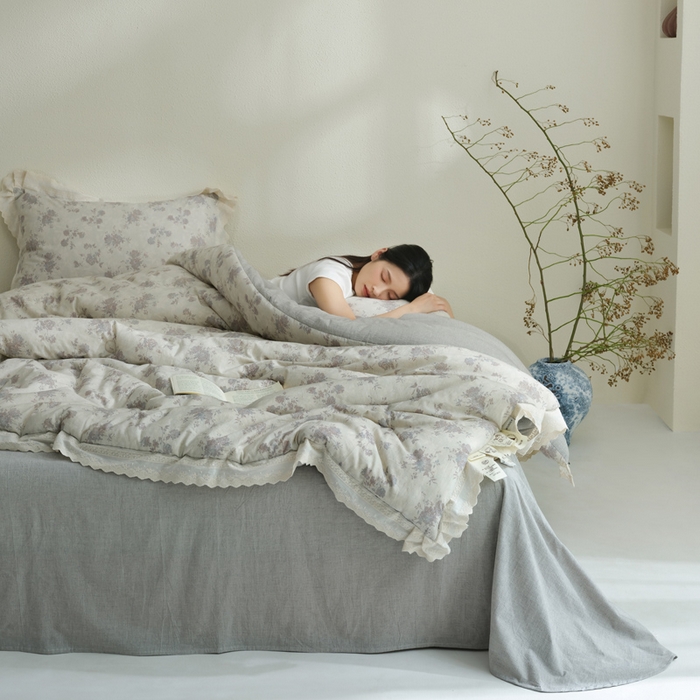 91家纺网 家纺一手货源 找家纺 （总）桂雅居 2025新款舒适麻棉麻数码印花蕾丝花边懒人被被子被芯