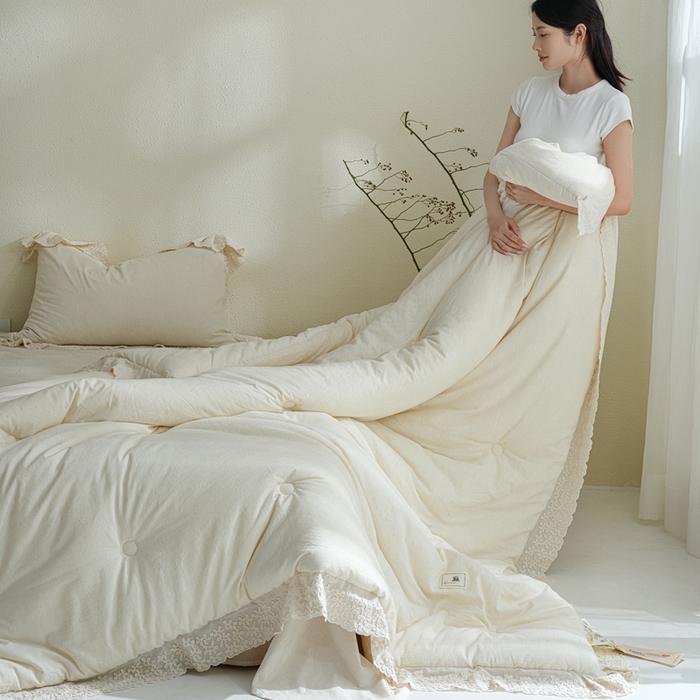 91家纺网 家纺一手货源 找家纺 桂雅居 2025新款舒适麻棉麻数码印花蕾丝花边懒人被被子被芯 麻本色