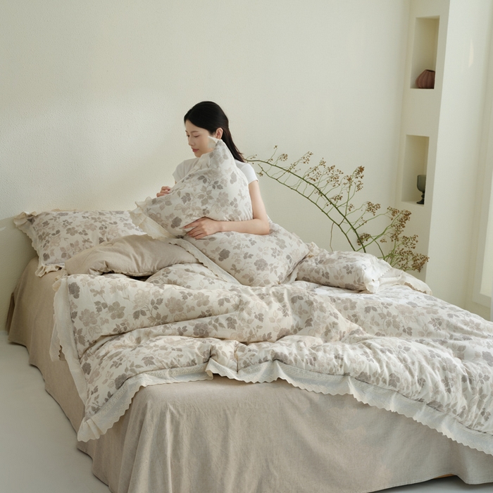 91家纺网 家纺一手货源 找家纺 桂雅居 2025新款舒适麻棉麻数码印花蕾丝花边懒人被被子被芯 素锦咖