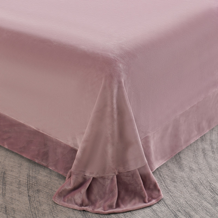 91家纺网 家纺一手货源 找家纺 妮恒美家纺 2025新款刺绣婴儿绒工艺四件套-艾琳系列 艾琳-暖心紫