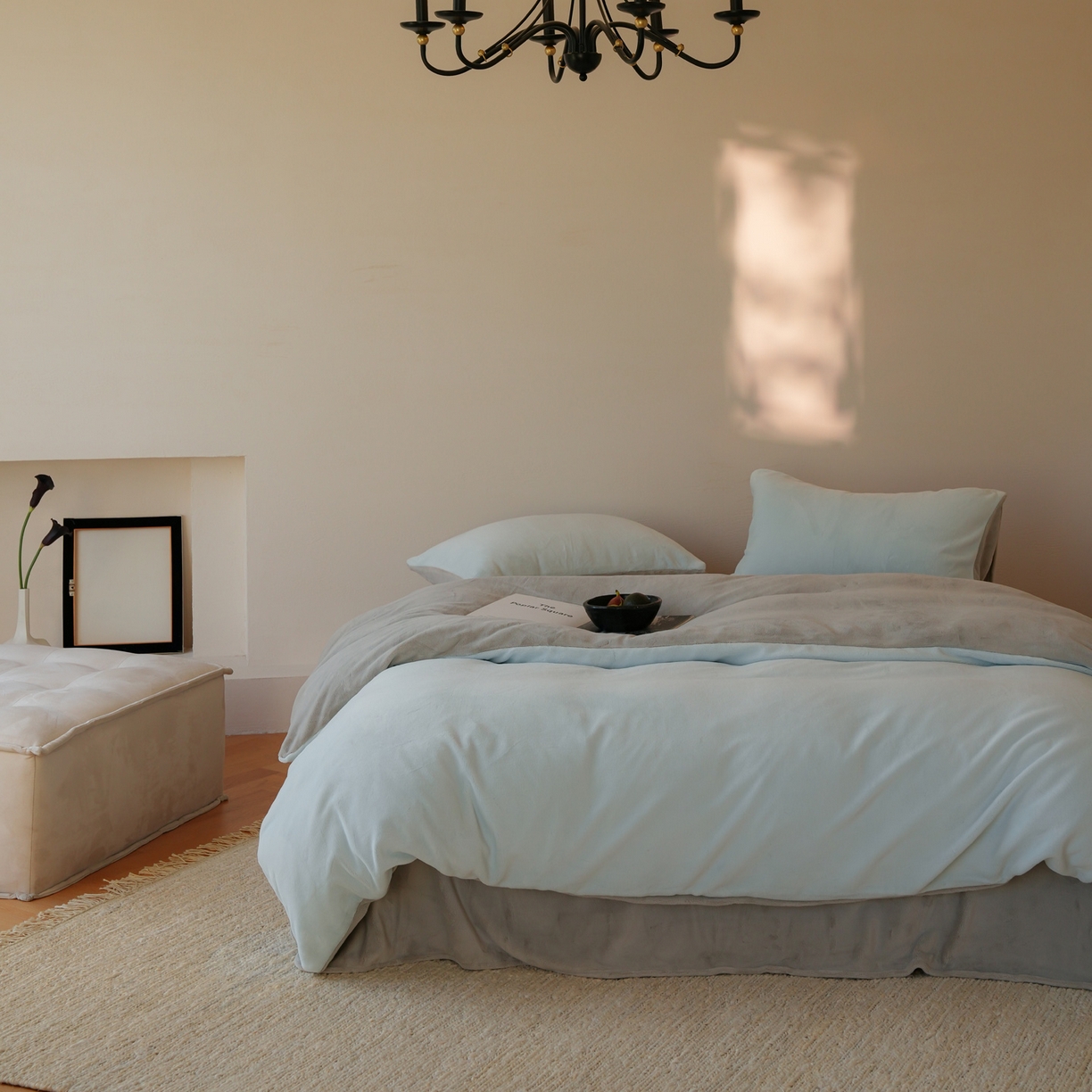 91家纺网 家纺一手货源 找家纺 简纯主义 2025新款撞色牛奶绒那不勒斯系列四件套 柯南灰