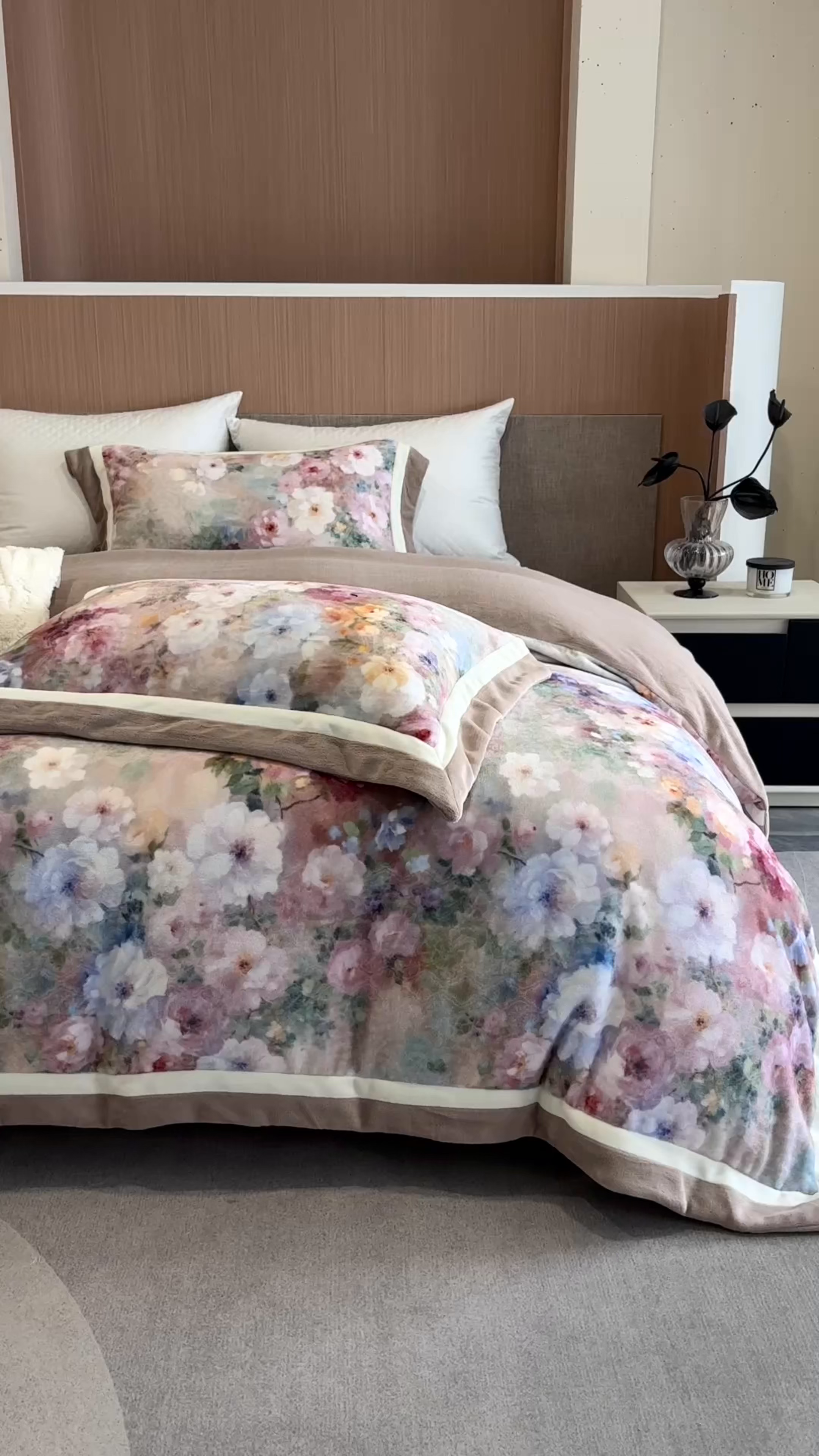 91家纺网 家纺一手货源 找家纺 瑞雪家居 2025新款全消光数码印花牛奶绒系列四件套 花语黄