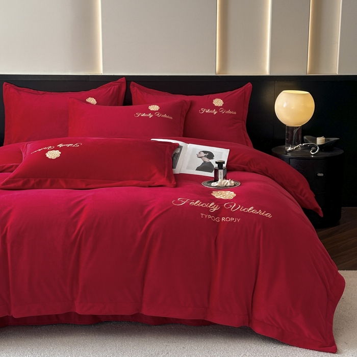 鸿织源2025新款-茶颜系列 宝宝绒宽边四件套 茶颜-中国红