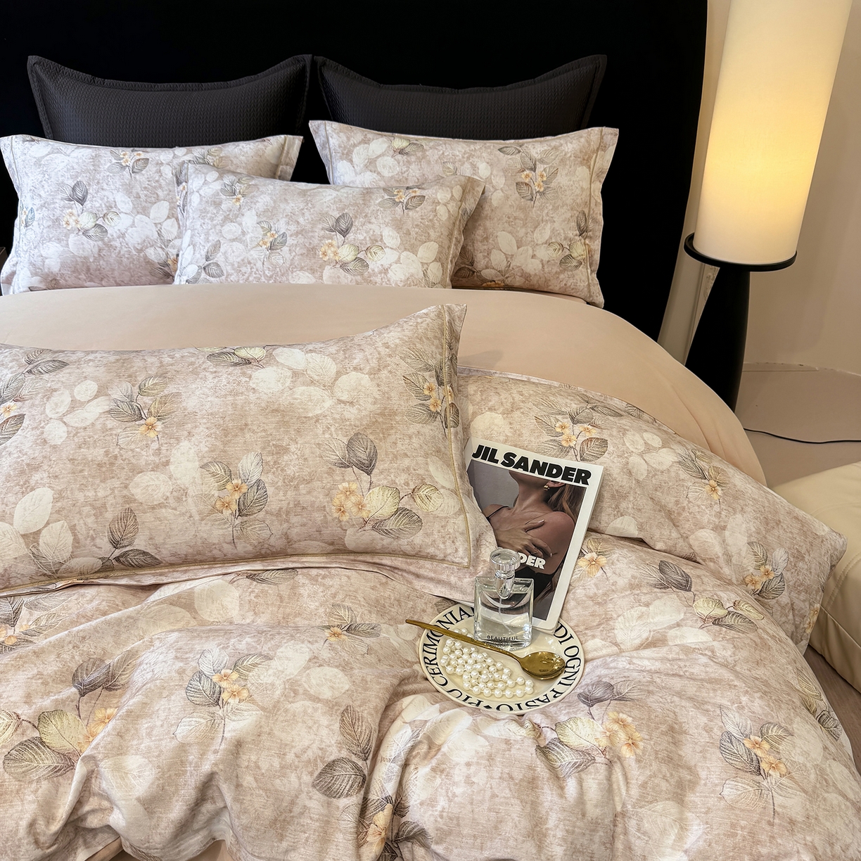 91家纺网 家纺一手货源 找家纺 星座家纺 2025秋冬新款全棉磨毛数码印花四件套 夜会美