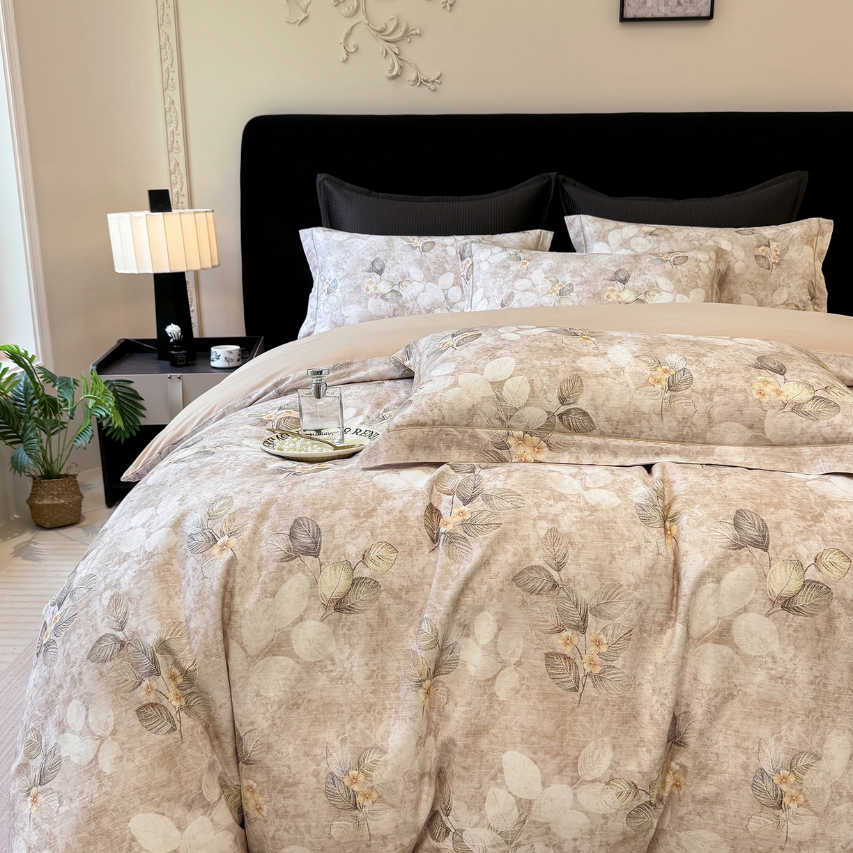 91家纺网 家纺一手货源 找家纺 星座家纺 2025秋冬新款全棉磨毛数码印花四件套 夜会美