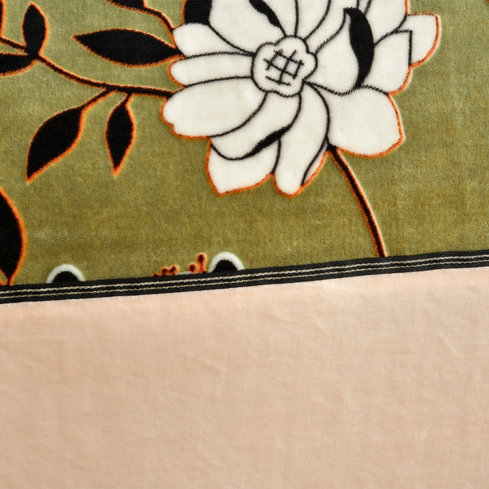 91家纺网 家纺一手货源 找家纺 （总）妮恒美家纺 2025新款高克重雕花牛奶绒大拼角四件套-知秋系列