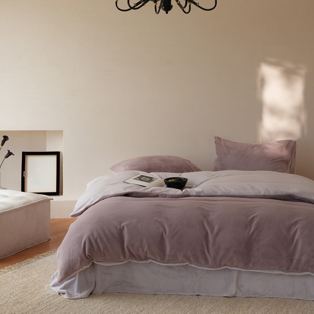 91家纺网 家纺一手货源 找家纺 简纯主义 2025新款撞色牛奶绒那不勒斯系列四件套 芋泥