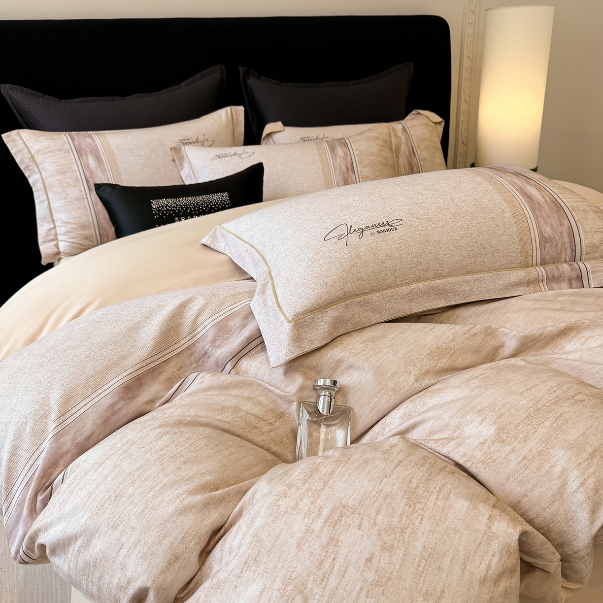 星座家纺 2025秋冬新款全棉磨毛数码印花四件套 枕月织梦-黄