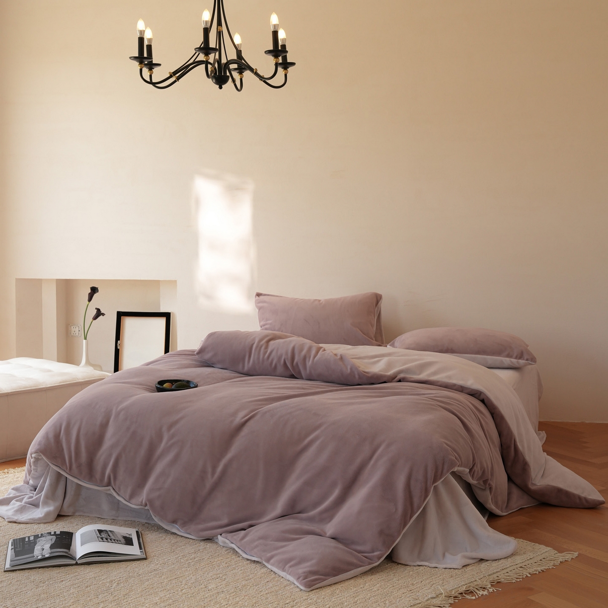 91家纺网 家纺一手货源 找家纺 简纯主义 2025新款撞色牛奶绒那不勒斯系列四件套 芋泥