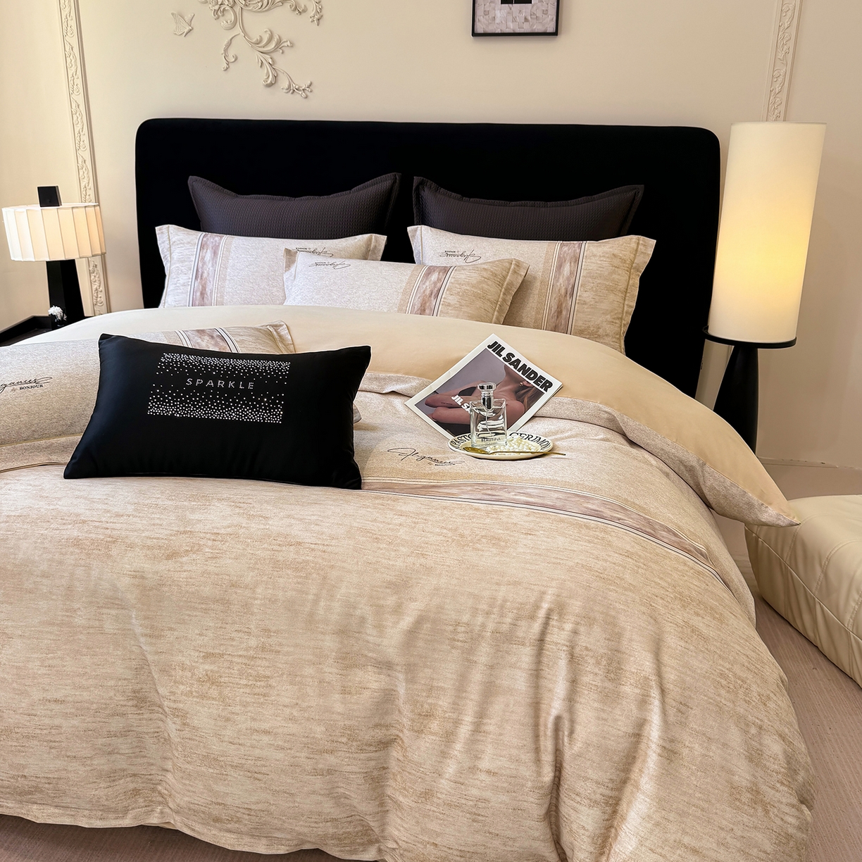 91家纺网 家纺一手货源 找家纺 星座家纺 2025秋冬新款全棉磨毛数码印花四件套 枕月织梦-黄