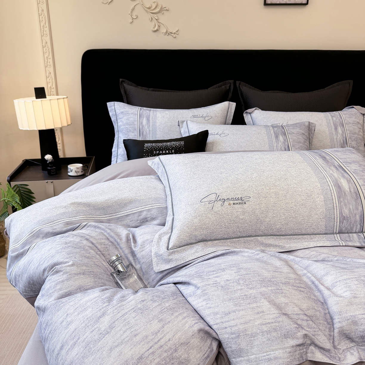 91家纺网 家纺一手货源 找家纺 星座家纺 2025秋冬新款全棉磨毛数码印花四件套 枕月织梦-紫