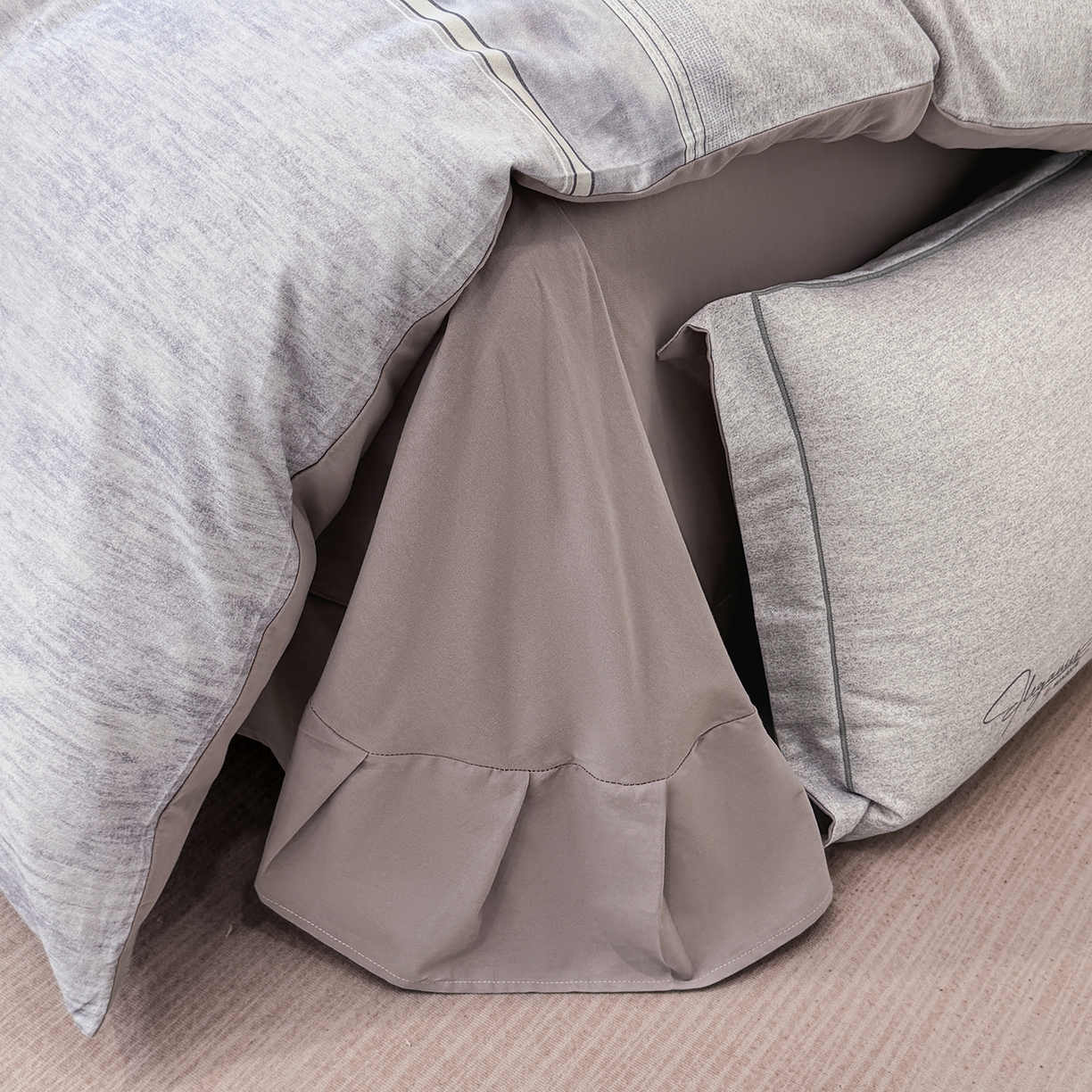 91家纺网 家纺一手货源 找家纺 星座家纺 2025秋冬新款全棉磨毛数码印花四件套 枕月织梦-紫