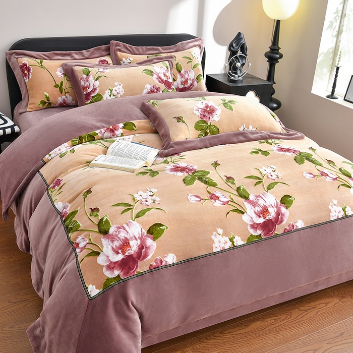 91家纺网 家纺一手货源 找家纺 妮恒美家纺 2025新款高克重婴儿绒四件套-知秋系列 知秋-拿铁