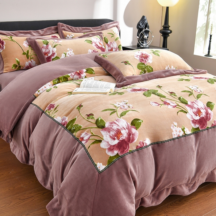 91家纺网 家纺一手货源 找家纺 妮恒美家纺 2025新款高克重婴儿绒四件套-知秋系列 知秋-拿铁