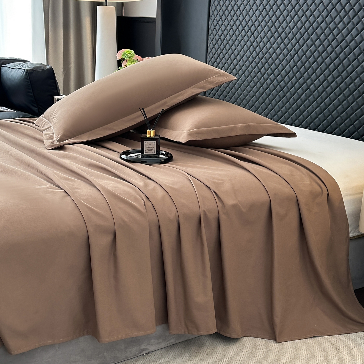 91家纺网 家纺一手货源 找家纺 宝时兰 2025新款加厚100%全棉长绒棉纯色磨毛单品床单纯棉枕套高密【提供买家秀/可定制其他尺寸】 摩卡棕