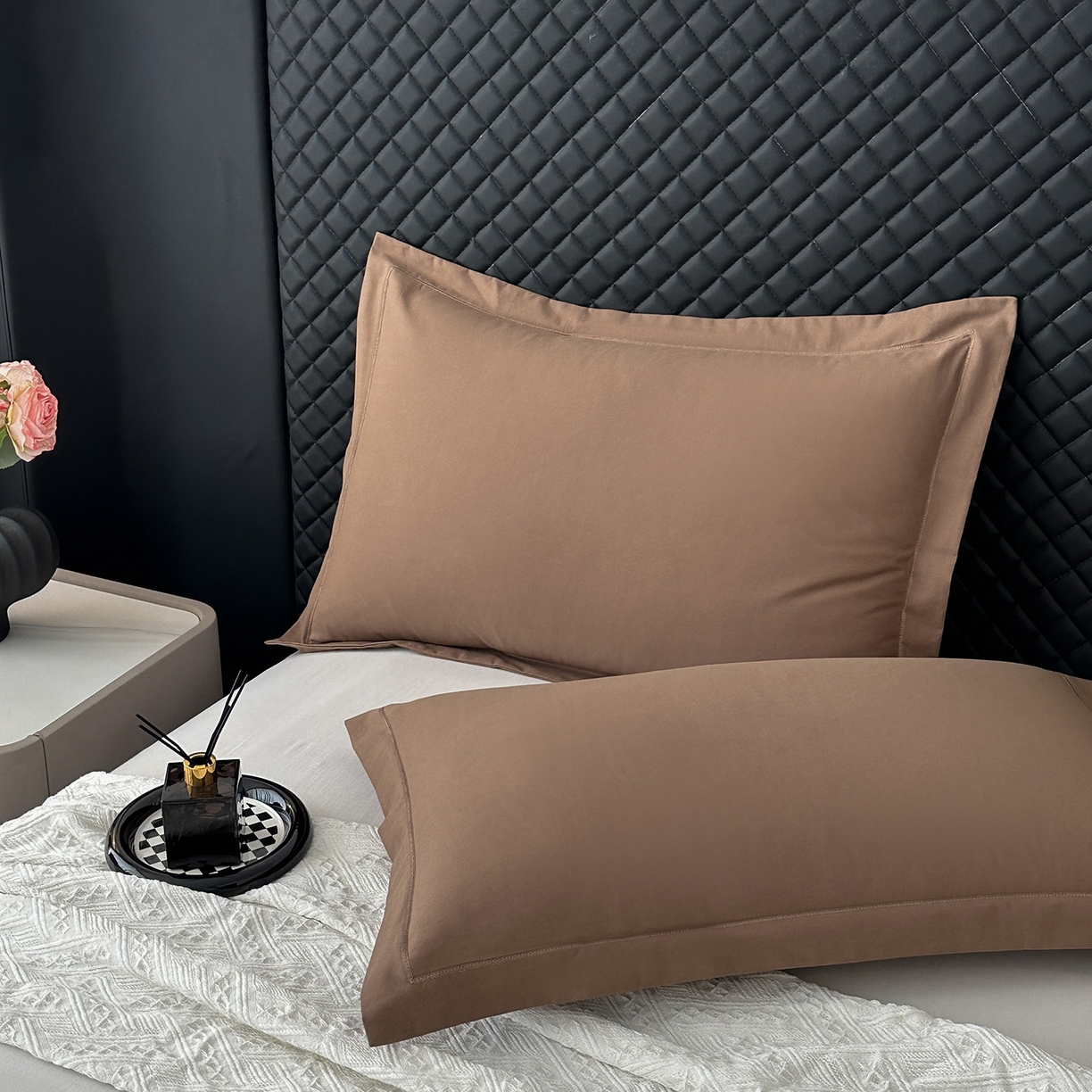 91家纺网 家纺一手货源 找家纺 宝时兰 2025新款加厚100%全棉长绒棉纯色磨毛单品床单纯棉枕套高密【提供买家秀/可定制其他尺寸】 摩卡棕