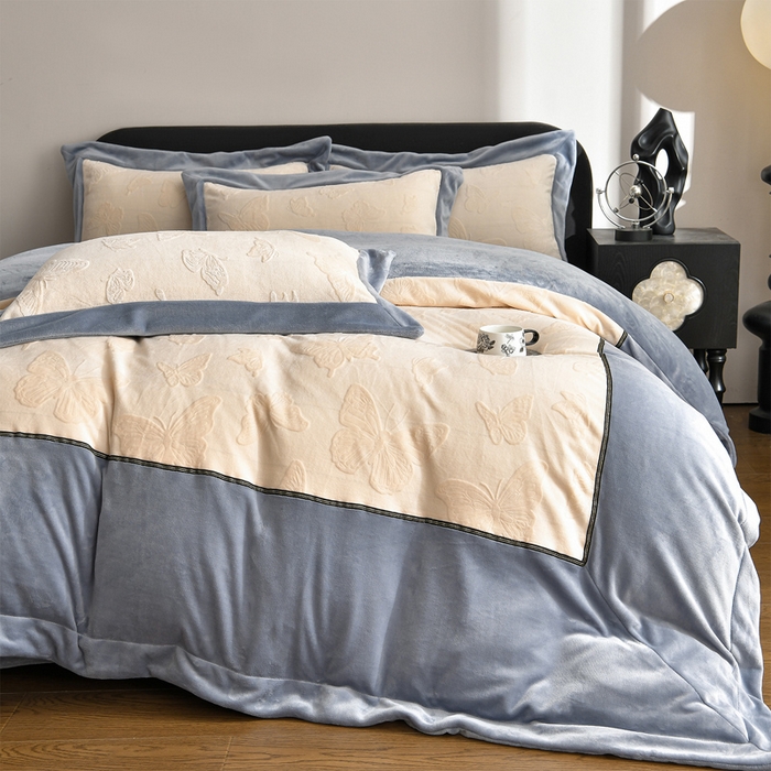 91家纺网 家纺一手货源 找家纺 妮恒美家纺 2025新款高克重婴儿绒四件套-知秋系列 蝶恋-石英灰