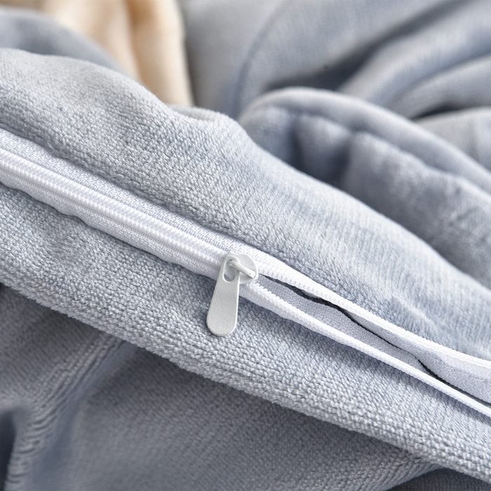 91家纺网 家纺一手货源 找家纺 妮恒美家纺 2025新款高克重婴儿绒四件套-知秋系列 蝶恋-石英灰