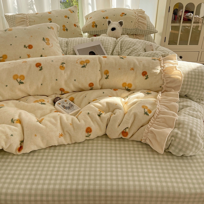 91家纺网 家纺一手货源 找家纺 （总）瑞莱 （持续上新）2025冬季新款拼接款花边牛奶绒四件套