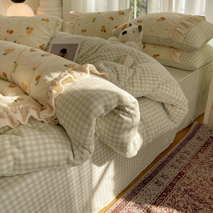 91家纺网 家纺一手货源 找家纺 （总）瑞莱 （持续上新）2025冬季新款拼接款花边牛奶绒四件套