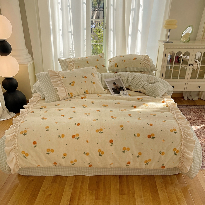 91家纺网 家纺一手货源 找家纺 （总）瑞莱 （持续上新）2025冬季新款拼接款花边牛奶绒四件套