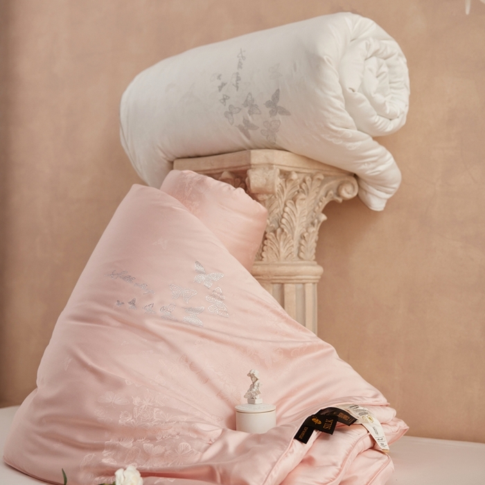 91家纺网 家纺一手货源 找家纺 （总）芯氧 2025新款蝴蝶仙子羊绒被 被子被芯