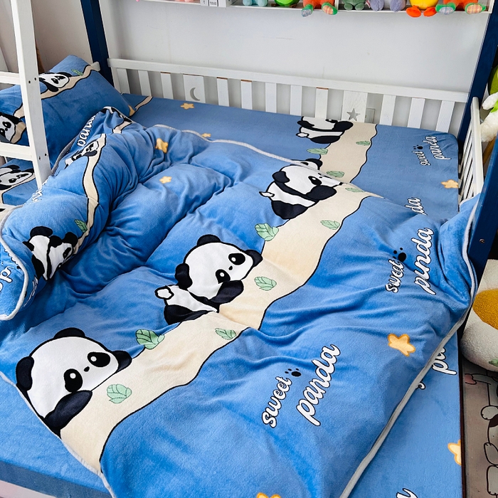 91家纺网 家纺一手货源 找家纺 小虾米 2025新款加厚牛奶绒被套单被套被套单件 熊猫帕帕