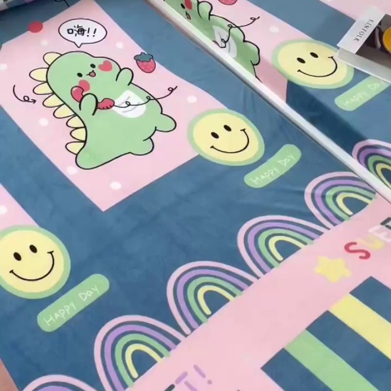 91家纺网 家纺一手货源 找家纺 小虾米 2025新款加厚牛奶绒被套单被套被套单件 恐龙宝宝