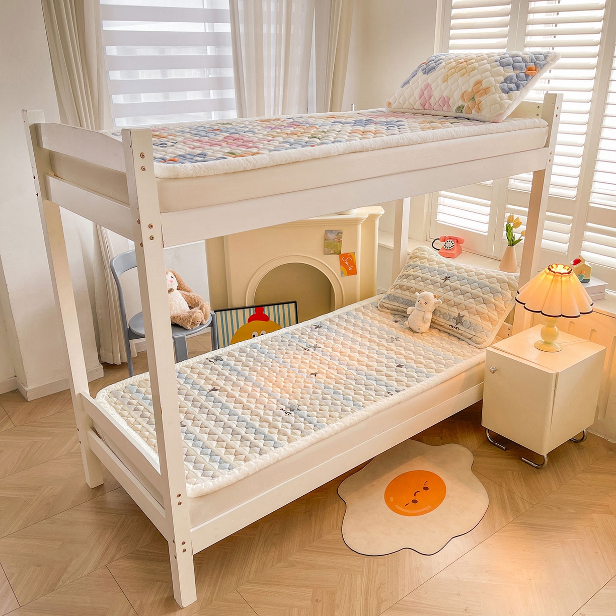 91家纺网 家纺一手货源 找家纺 喜居 2025新款加厚印花牛奶绒夹棉床垫床褥垫褥子床护垫 星河