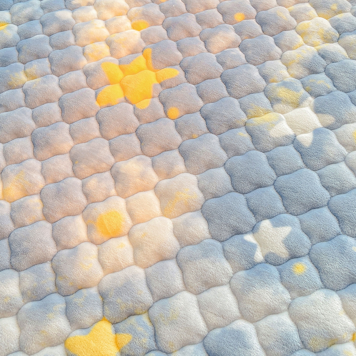 91家纺网 家纺一手货源 找家纺 喜居 2025新款加厚印花牛奶绒夹棉床垫床褥垫褥子床护垫 星空