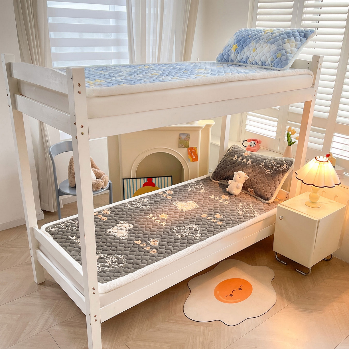 91家纺网 家纺一手货源 找家纺 喜居 2025新款加厚印花牛奶绒夹棉床垫床褥垫褥子床护垫 嘟嘟熊