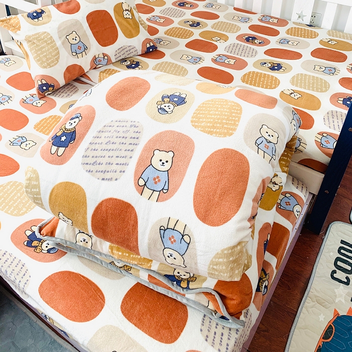 91家纺网 家纺一手货源 找家纺 小虾米 2025新款加厚牛奶绒被套单被套被套单件 波点小熊