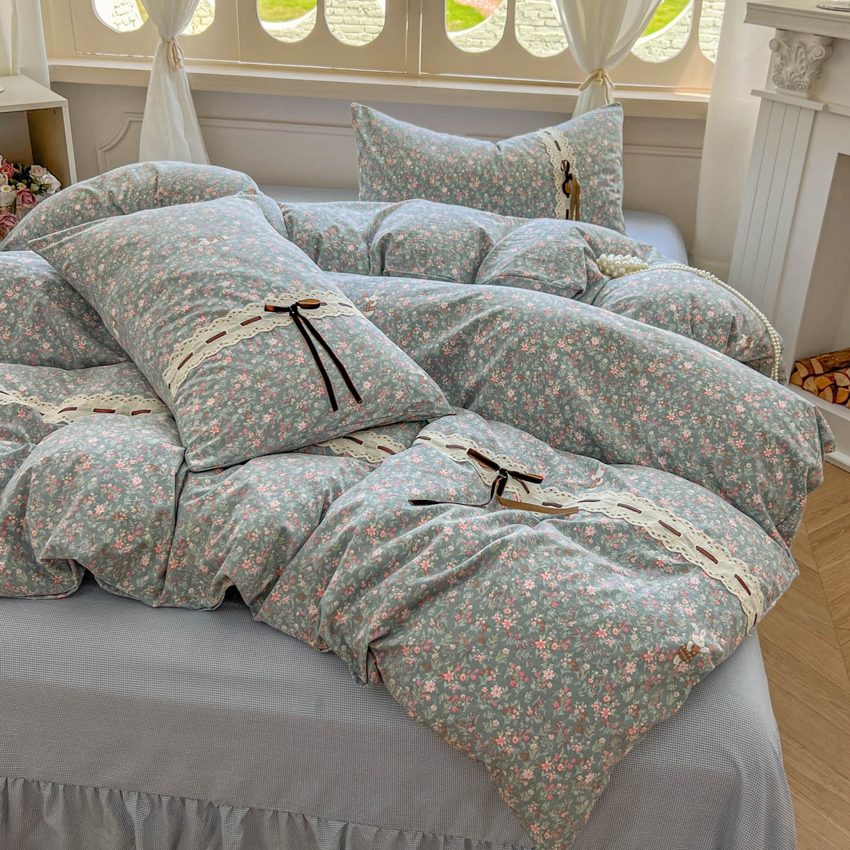 91家纺网 家纺一手货源 找家纺 （总）老K (原美阁） 2025新款床裙款蝴蝶结细丝斜纹韩版四件套