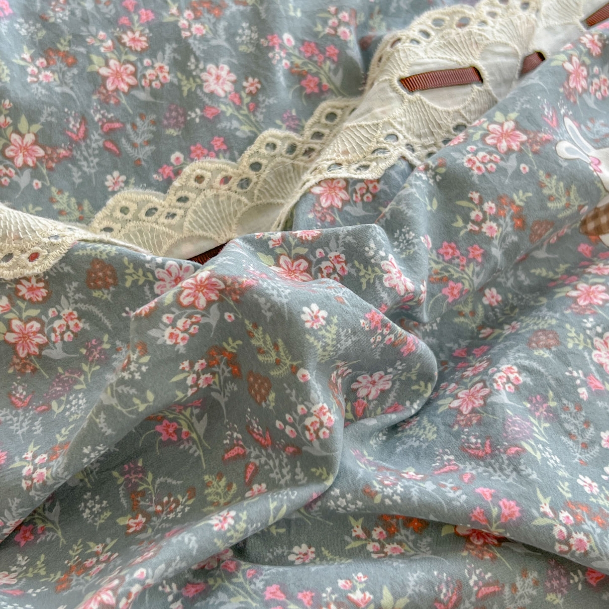 91家纺网 家纺一手货源 找家纺 （总）老K (原美阁） 2025新款床裙款蝴蝶结细丝斜纹韩版四件套