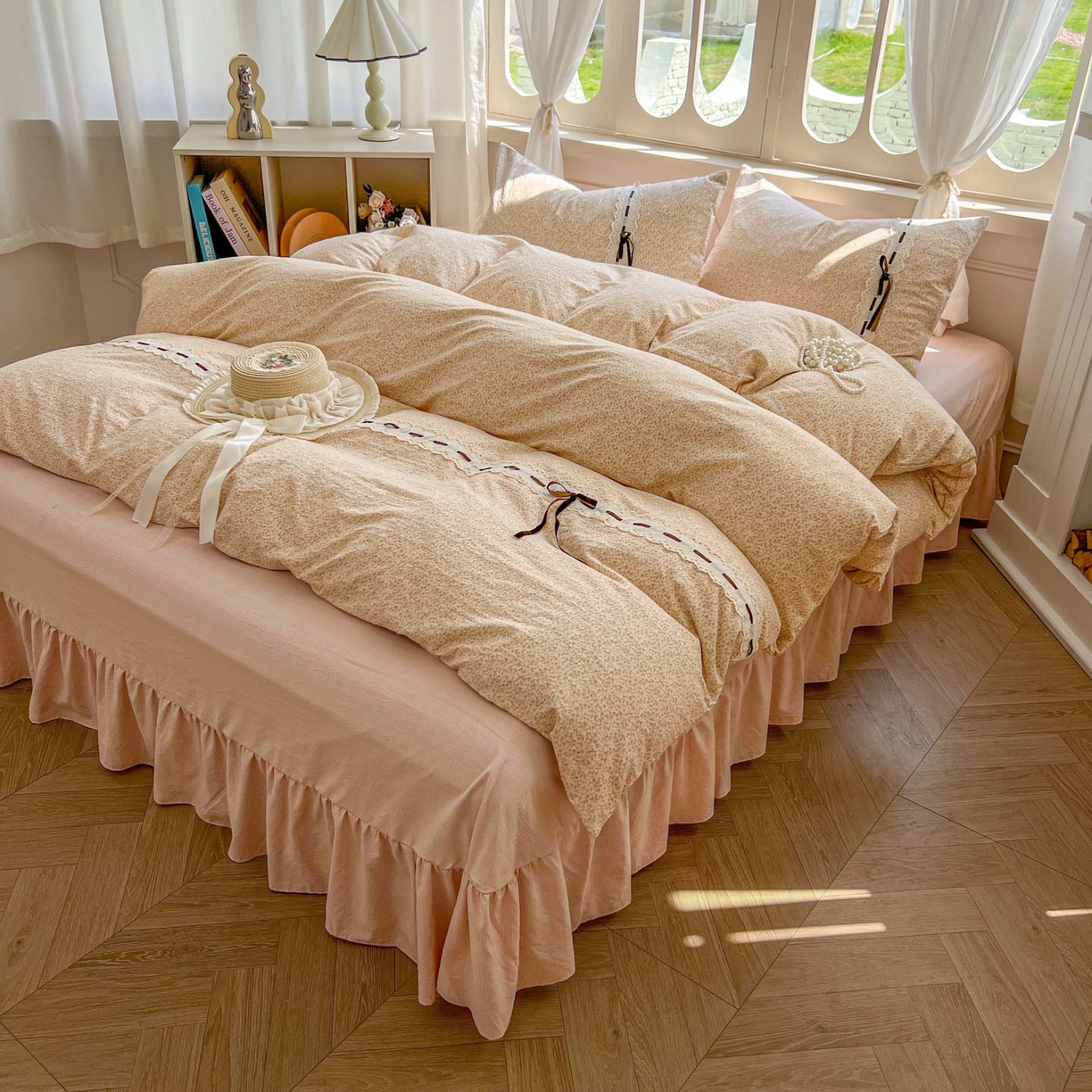 91家纺网 家纺一手货源 找家纺 （总）老K (原美阁） 2025新款床裙款蝴蝶结细丝斜纹韩版四件套