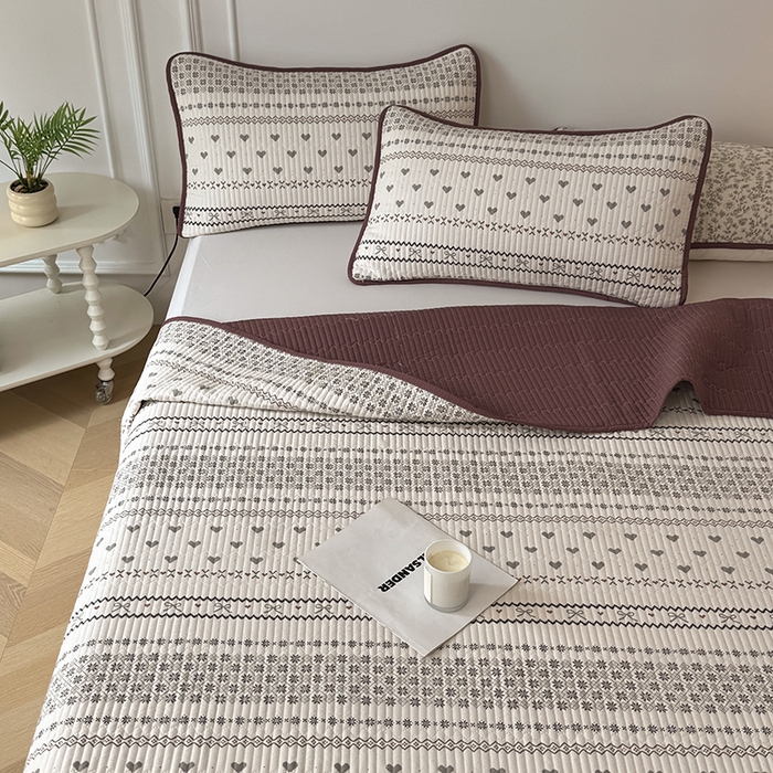 91家纺网 家纺一手货源 找家纺 卢赛尔 2025新款床盖单品单床盖云感加厚夹床单床罩软床垫-四季款（提供买家秀） 波西米亚