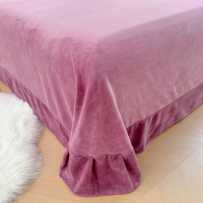 91家纺网 家纺一手货源 找家纺 贝拉梦家纺 2025新款加厚塔芙绒菱格纯色素色牛奶绒四件套 暮山紫