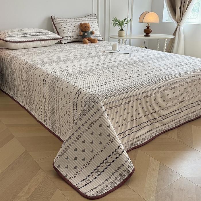 91家纺网 家纺一手货源 找家纺 卢赛尔 2025新款床盖单品单床盖云感加厚夹床单床罩软床垫-四季款（提供买家秀） 波西米亚