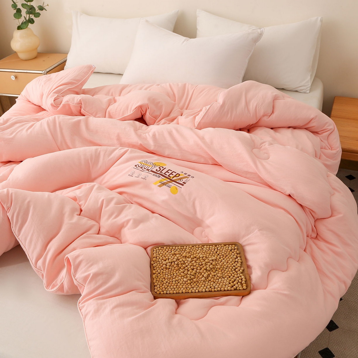 91家纺网 家纺一手货源 找家纺 薇玛仕 2025新款简约超柔水洗皱皱棉大豆被秋冬被被子被芯 粉玉